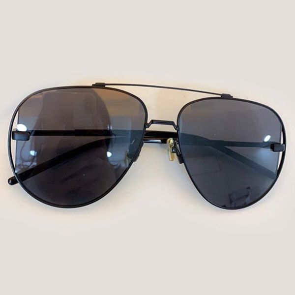 2020 classic pilot sunglasses women fashion trend sun glasses female uv400 eyewear feminino, White;black
2020 classic pilot sunglasses women fashion trend sun glasses female uv400 eyewear feminino, White;black