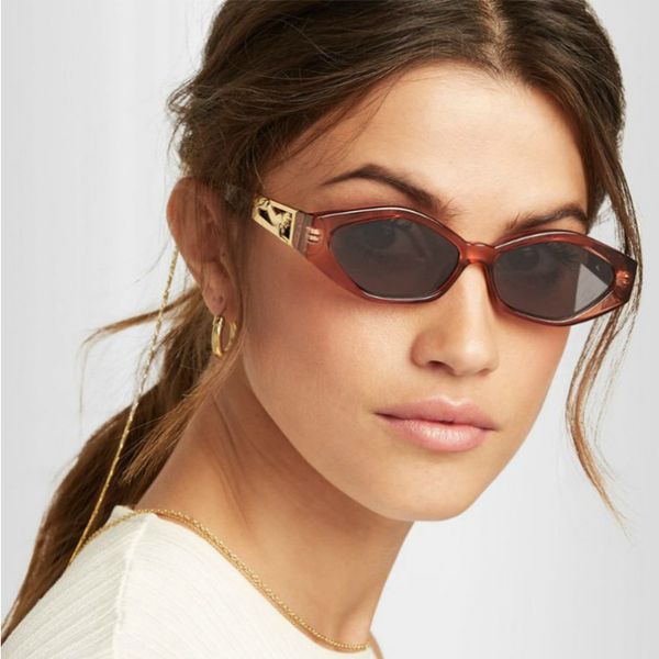 2019 new luxury fashion brand designer lady retro cat eye sunglasses women vintage gradient sun glasses for female shades uv400, White;black
2019 new luxury fashion brand designer lady retro cat eye sunglasses women vintage gradient sun glasses for female shades uv400, White;black