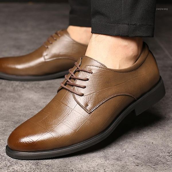 men leather shoes oxfords british style men quality puleather dress shoes business formal flats size 39-451, Black
men leather shoes oxfords british style men quality puleather dress shoes business formal flats size 39-451, Black