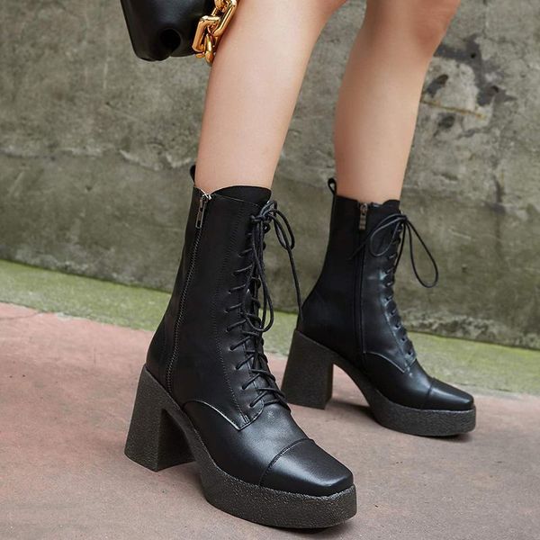 bottes femme 2021 new winter shoes women's motorcycle boots vintage platform keep warm brand mid-calf boots botas mujer, Black
bottes femme 2021 new winter shoes women's motorcycle boots vintage platform keep warm brand mid-calf boots botas mujer, Black