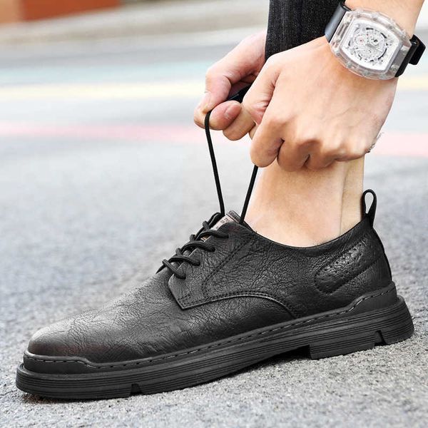 men's lace up casual korean version versatile black leather new men's outdoor shoes in spring 2022
men's lace up casual korean version versatile black leather new men's outdoor shoes in spring 2022
