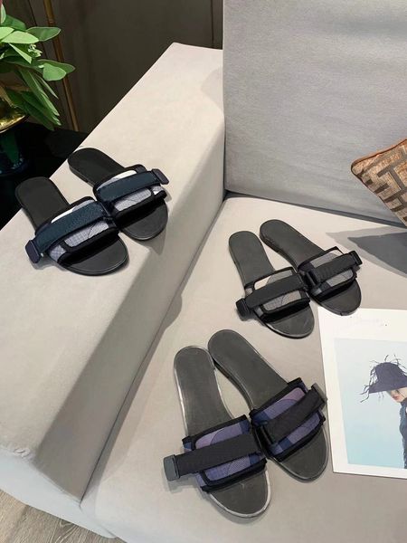 luxury designer womens sandals slippers slide summer new womens leather low heel open toe square temperament size 35-42, Black
luxury designer womens sandals slippers slide summer new womens leather low heel open toe square temperament size 35-42, Black