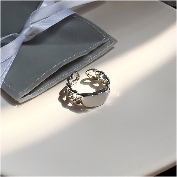 trendy men women rings gold silver colors smooth cuban chain rings for men women fashion jewelry with boxes wholesale
trendy men women rings gold silver colors smooth cuban chain rings for men women fashion jewelry with boxes wholesale