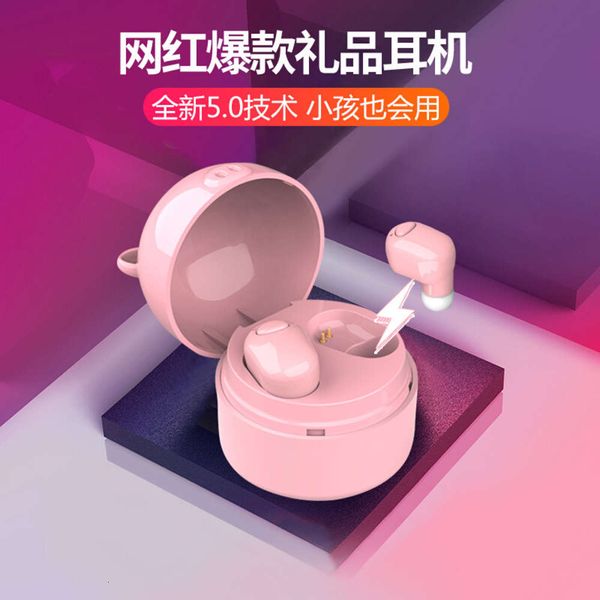 net red with lovely girl wirels bluetooth headset invisible binaural sports mini cartoon pig a p of earplugs
net red with lovely girl wirels bluetooth headset invisible binaural sports mini cartoon pig a p of earplugs