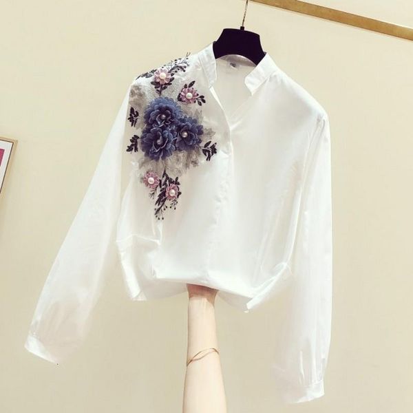 2020 spring white shirt womens flower shirt new hand-made embroidery three-dimensional flower v-neck long-sleeve blouse blusas
2020 spring white shirt womens flower shirt new hand-made embroidery three-dimensional flower v-neck long-sleeve blouse blusas