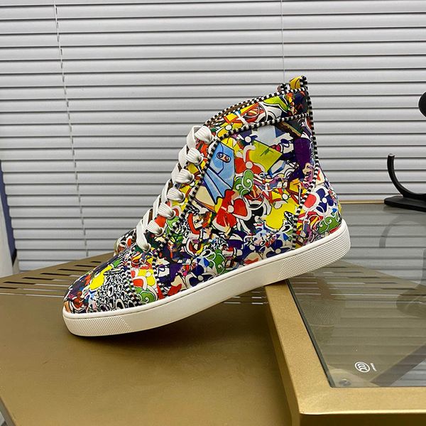 mens women platform shoes graffiti sparkling diamond rhinestone spikes high mid black red designer sneakers genuine leather casual shoes
mens women platform shoes graffiti sparkling diamond rhinestone spikes high mid black red designer sneakers genuine leather casual shoes