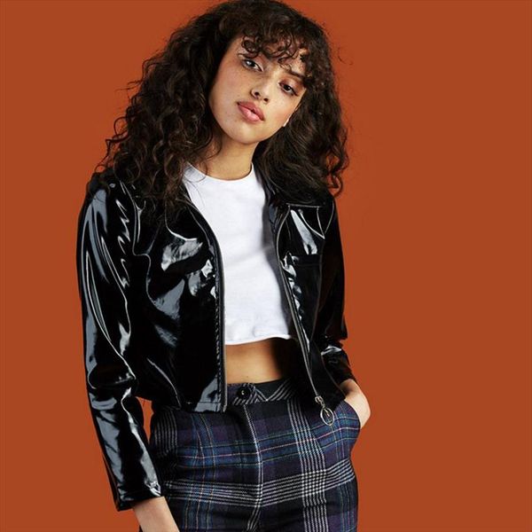 fashion brand patent leather jacket female glossy fabric pu leather short slim jackets hooded collar jakect wj2719 dropship, Black
fashion brand patent leather jacket female glossy fabric pu leather short slim jackets hooded collar jakect wj2719 dropship, Black