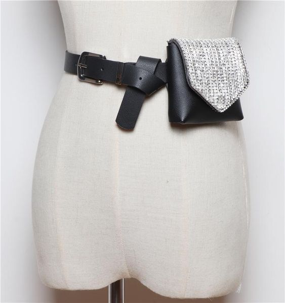 waist bags 2021 autumn bling rhinestone mini fanny packs women designer black pu leather belt bag street female money
waist bags 2021 autumn bling rhinestone mini fanny packs women designer black pu leather belt bag street female money