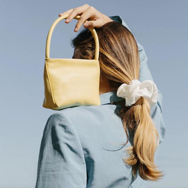 2020 luxury handbags women bags designer soft leather women shoulder bag brand ladies bucket tote handbag sac a main femme
2020 luxury handbags women bags designer soft leather women shoulder bag brand ladies bucket tote handbag sac a main femme