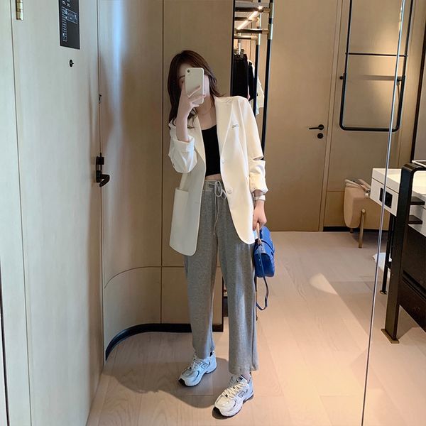 new style in early autumn of 2020 light and ripe hepburn chic two piece suit suit for women ckjbb, Gray
new style in early autumn of 2020 light and ripe hepburn chic two piece suit suit for women ckjbb, Gray