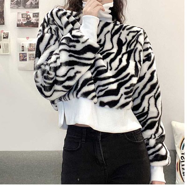 yoga outfits women's plush winter outdoor running warm solid color loose collar fashion striped fitness long sleeve sweater waist, White;red
yoga outfits women's plush winter outdoor running warm solid color loose collar fashion striped fitness long sleeve sweater waist, White;red