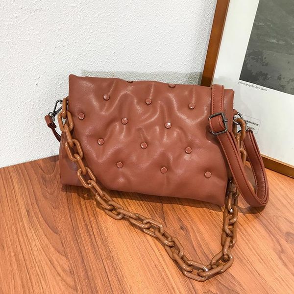 cross body brand thick chain women's shoulder bags luxury designer women handbag and purses 2021 clutch lady button bag
cross body brand thick chain women's shoulder bags luxury designer women handbag and purses 2021 clutch lady button bag