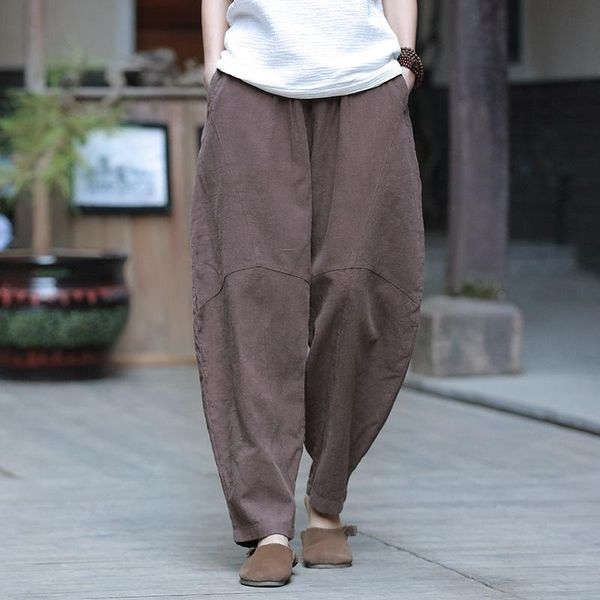 new autumn winter 2021 womens loose pants original vintage linen stitching large women's lantern pants women solid cross, Black;white
new autumn winter 2021 womens loose pants original vintage linen stitching large women's lantern pants women solid cross, Black;white