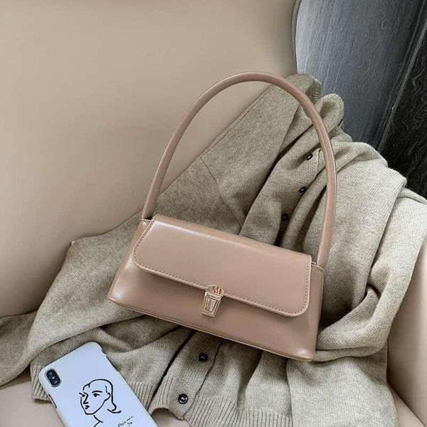 fashion trend winter classic french stick bag women's bag simple shoulder handbag
fashion trend winter classic french stick bag women's bag simple shoulder handbag