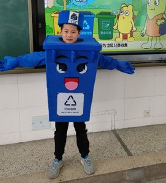 mascot costumes recycle trash can mascot costume kids children size waste ash bin garbage can advertising mascotte halloween fancy dress kit, Red;yellow
mascot costumes recycle trash can mascot costume kids children size waste ash bin garbage can advertising mascotte halloween fancy dress kit, Red;yellow