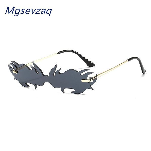 flame color catwalk sunglasses ins wind decoration nightclub fashion personality one-piece sunglasses, White;black
flame color catwalk sunglasses ins wind decoration nightclub fashion personality one-piece sunglasses, White;black