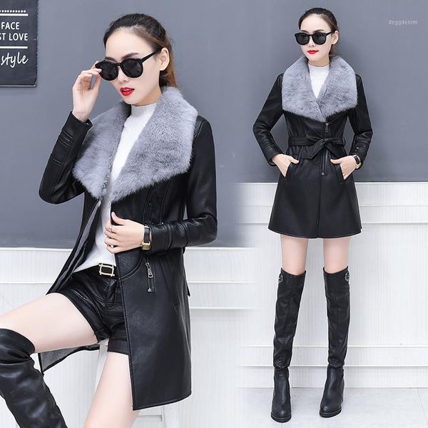 women's leather & faux women's jacket for winter 2021 plus size warm slim big fur collar long coat female outerwear with belt m-3x, Black
women's leather & faux women's jacket for winter 2021 plus size warm slim big fur collar long coat female outerwear with belt m-3x, Black