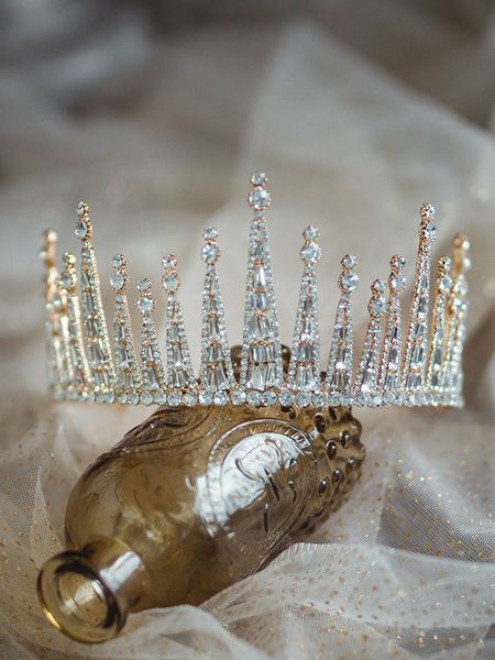 water dance a4178 bridal headdress white yarn atmospheric baroque princess crown dress accessories, Silver
water dance a4178 bridal headdress white yarn atmospheric baroque princess crown dress accessories, Silver