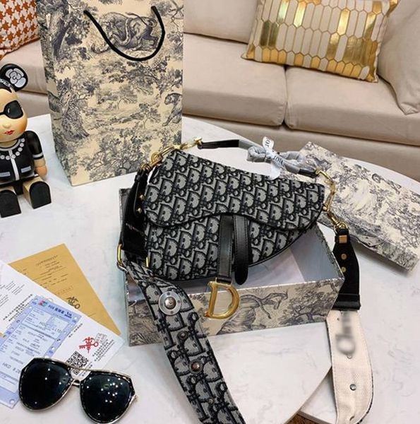 luxury leather handbags purses women crossbody bag flower shoulder bags messenger bag bag wallet totes clutch bags -l0567, Black
luxury leather handbags purses women crossbody bag flower shoulder bags messenger bag bag wallet totes clutch bags -l0567, Black