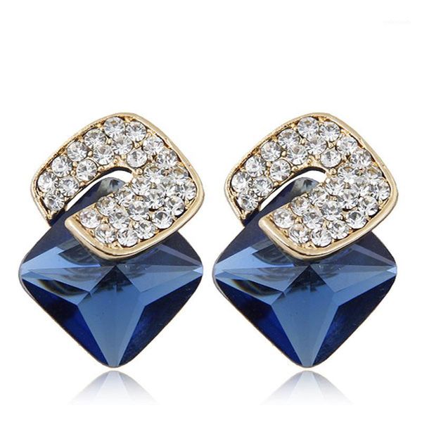 stud mayjim fashion 2021 gold gothic women geometric earrings big crystal jewelry rhinestone alloy christmas gifts1, Golden;silver
stud mayjim fashion 2021 gold gothic women geometric earrings big crystal jewelry rhinestone alloy christmas gifts1, Golden;silver