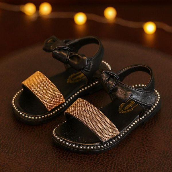 2020 new children's shoes fashion girls sandals unit children's sandals baby shoes high quality, Black;red
2020 new children's shoes fashion girls sandals unit children's sandals baby shoes high quality, Black;red