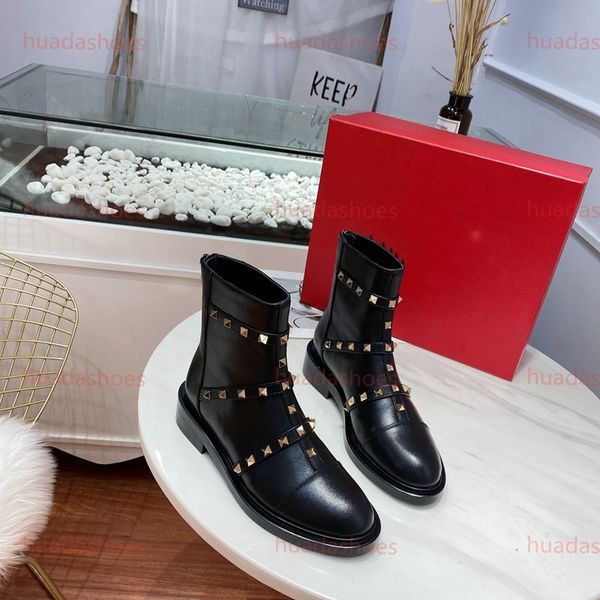 new spring autumn genuine leather tactical ankle boots luxurys design vintage rivets studded motorcycle punk shoes woman shoes martin boots, Black;red
new spring autumn genuine leather tactical ankle boots luxurys design vintage rivets studded motorcycle punk shoes woman shoes martin boots, Black;red