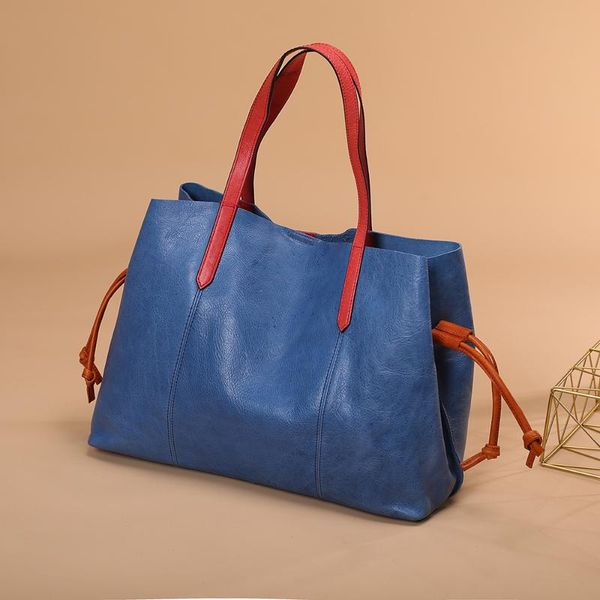 2020 new brand female genuine leather handbags ladies casual elegant shoulder messenger bag cow leather handmade woman bags big
2020 new brand female genuine leather handbags ladies casual elegant shoulder messenger bag cow leather handmade woman bags big