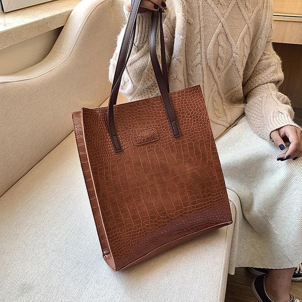 fashion large capacity causal shoulder bags for women pu leather fringe purse handbags retro crocodile pattern shopper tote
fashion large capacity causal shoulder bags for women pu leather fringe purse handbags retro crocodile pattern shopper tote
