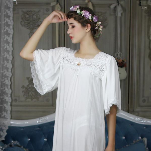 autumn white lace princess sleepwear soft cotton half sleeve royal elegant female long nightgowns thin sleep dress 80181, Black;red
autumn white lace princess sleepwear soft cotton half sleeve royal elegant female long nightgowns thin sleep dress 80181, Black;red