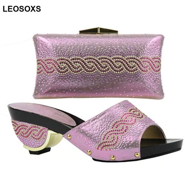 italian crystal shoes and matching bags set decorated with rhinestone nigerian women wedding shoes and bag set party, Black
italian crystal shoes and matching bags set decorated with rhinestone nigerian women wedding shoes and bag set party, Black