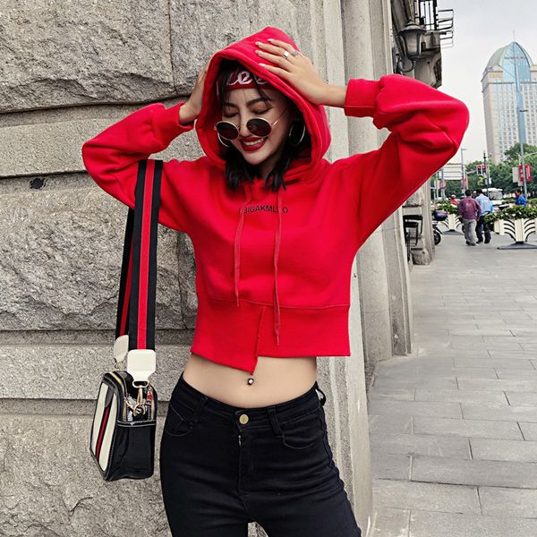 irregular hooded super fire slouchy style, thin loose, high waisted short sweater, new women in spring and autumn 2020
irregular hooded super fire slouchy style, thin loose, high waisted short sweater, new women in spring and autumn 2020