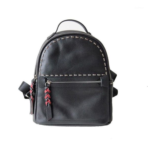 outdoor bags the first layer of leather backpack fashion travel women's bag 2021 trend book bag1
outdoor bags the first layer of leather backpack fashion travel women's bag 2021 trend book bag1