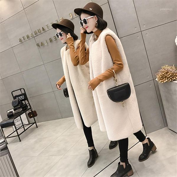 2019 new autumn winter plush vest long imitation fur grass black vest jacket women winter coat overcoats n11541, Black;white
2019 new autumn winter plush vest long imitation fur grass black vest jacket women winter coat overcoats n11541, Black;white