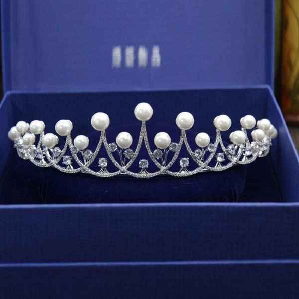 fashion design + cubic zirconia hair accessories for wedding pageant prom tiaras and crowns h-002, Golden;silver
fashion design + cubic zirconia hair accessories for wedding pageant prom tiaras and crowns h-002, Golden;silver