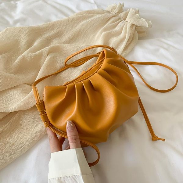2020 new fashion handbag waterproof simple solid color diagonal bag pu cloud single diagonal bag women's leather
2020 new fashion handbag waterproof simple solid color diagonal bag pu cloud single diagonal bag women's leather