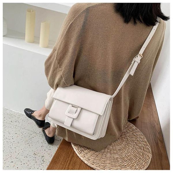 cross body shoulder girl bag temperament simple solid color women's casual wild quality lady diagonal black white tide
cross body shoulder girl bag temperament simple solid color women's casual wild quality lady diagonal black white tide