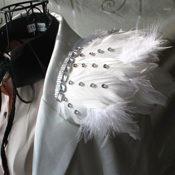 rhinestone bow ties vintage punk super-large natural feather brooch, breast needle, stage performance, feather shoulde bolo tie1, Blue;purple
rhinestone bow ties vintage punk super-large natural feather brooch, breast needle, stage performance, feather shoulde bolo tie1, Blue;purple