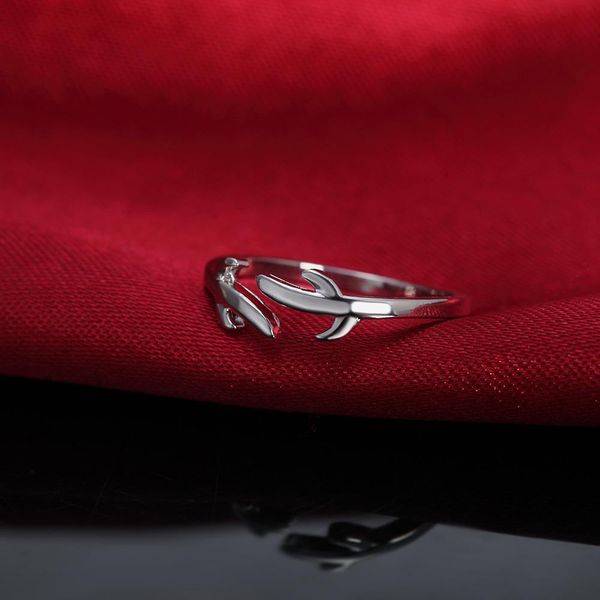 beautiful noble silver ring open leaf cute noble pretty fashion wedding silver color women lady ring jewelry lr065 h bbylur
beautiful noble silver ring open leaf cute noble pretty fashion wedding silver color women lady ring jewelry lr065 h bbylur