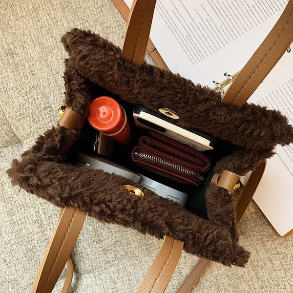 3zsi love bag bags large women tote handle for clear handbag transparent jelly handbags 2020 new fashion bags, Blue;pink 
3zsi love bag bags large women tote handle for clear handbag transparent jelly handbags 2020 new fashion bags, Blue;pink