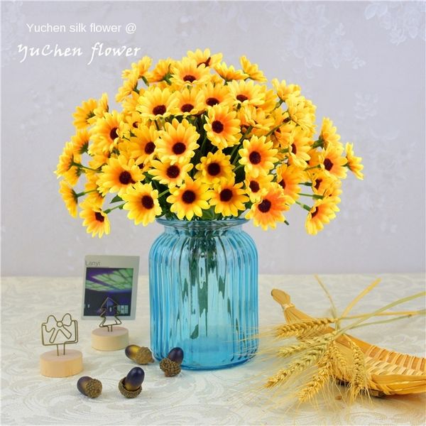 plastic flower artificial fake bouquet simulation 24 head small sunflower sun flower home living room decoration flower pjeq
plastic flower artificial fake bouquet simulation 24 head small sunflower sun flower home living room decoration flower pjeq
