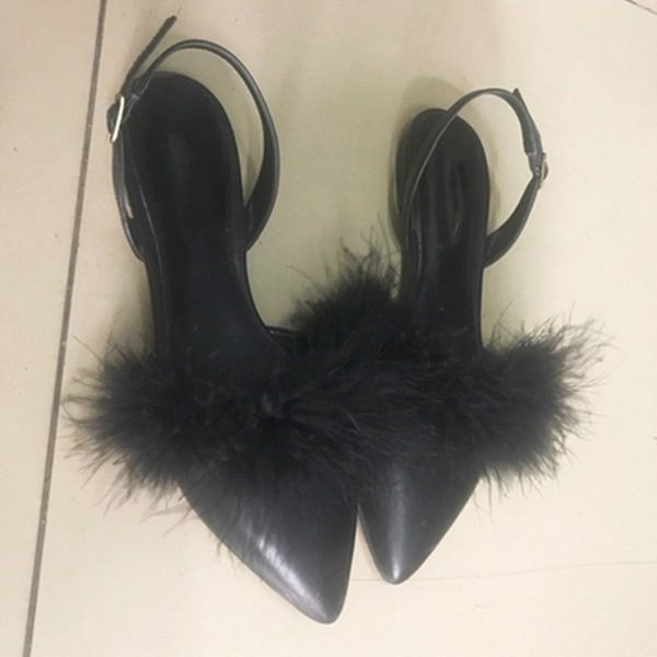 2021 new finger flip-flops pointed feminine buckle soft shoes and slipper cap jdx4, Black
2021 new finger flip-flops pointed feminine buckle soft shoes and slipper cap jdx4, Black