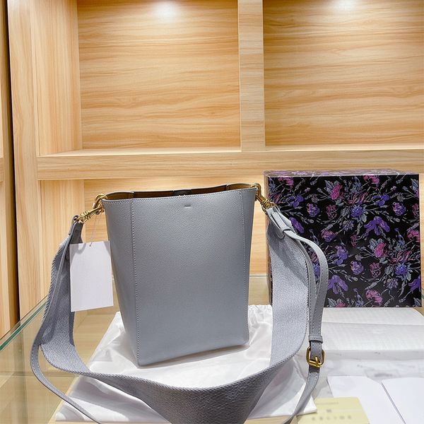 5a+ original high qaulity handbags purses fashion shoulder bags crossbody neonoe bucket bag women classic style genuine leather crossbody
5a+ original high qaulity handbags purses fashion shoulder bags crossbody neonoe bucket bag women classic style genuine leather crossbody