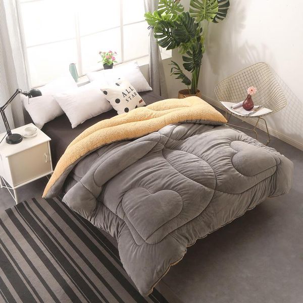 lamb cashmere and velvet fabric warm winter wool quilt thicken comforter duvet blanket king queen size single double quilt
lamb cashmere and velvet fabric warm winter wool quilt thicken comforter duvet blanket king queen size single double quilt