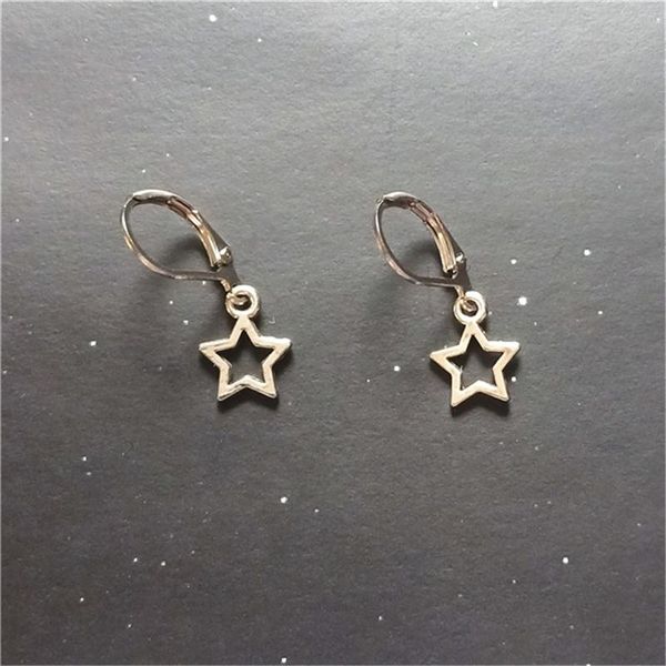 dangle & chandelier tiny hollow star leverback earrings, pendant, jewelry, charm earrings, Silver
dangle & chandelier tiny hollow star leverback earrings, pendant, jewelry, charm earrings, Silver