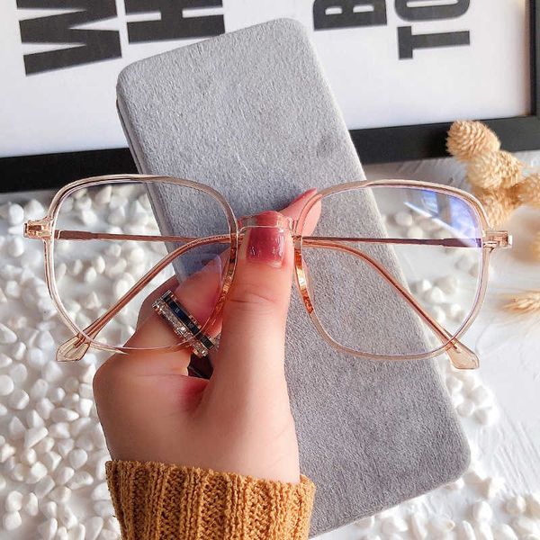 fashion tr90 anti blu ray flat women's polygonal nearsighted frame transparent plain glasses designer jjkd, White;black
fashion tr90 anti blu ray flat women's polygonal nearsighted frame transparent plain glasses designer jjkd, White;black