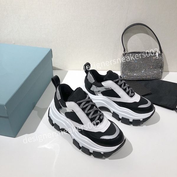 2021the new Man Walking Sneakers Men Women Black Red Casual Shoes Fashion Paris Sneakers rx201213
2021the new Man Walking Sneakers Men Women Black Red Casual Shoes Fashion Paris Sneakers rx201213