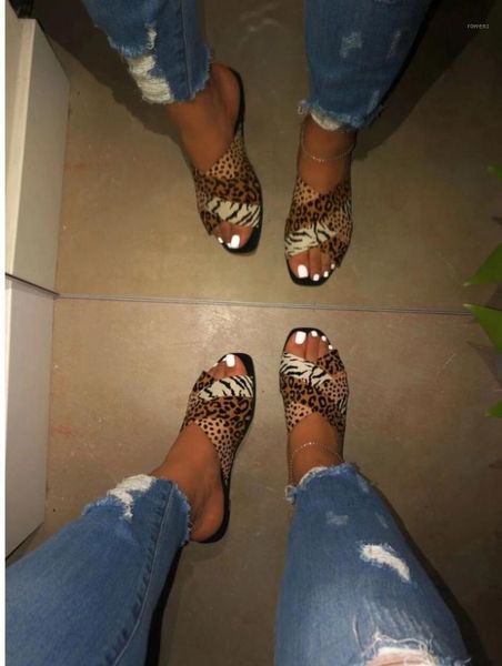 leopard double layer cross slippers autumn /winter new home wild fashion women sandals female new flat with flip flops 20191, Black
leopard double layer cross slippers autumn /winter new home wild fashion women sandals female new flat with flip flops 20191, Black