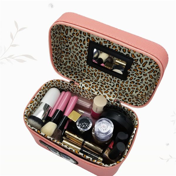 spring new portable pu cosmetic case eye cosmetic bag hard handle wash cosmetic case m180250
spring new portable pu cosmetic case eye cosmetic bag hard handle wash cosmetic case m180250