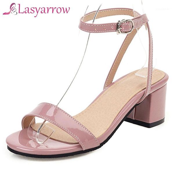 sandals lasyarrow 2021 big size 33-52 women solid colors ankle buckle summer square heel casual shoes ladies sandals1, Black
sandals lasyarrow 2021 big size 33-52 women solid colors ankle buckle summer square heel casual shoes ladies sandals1, Black