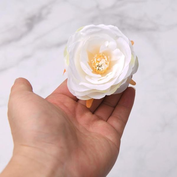 30pcs7cm artificial silk flowers heads for wedding decoration white rose diy wreath gift box scrapbooking craft fake flo bbyann
30pcs7cm artificial silk flowers heads for wedding decoration white rose diy wreath gift box scrapbooking craft fake flo bbyann